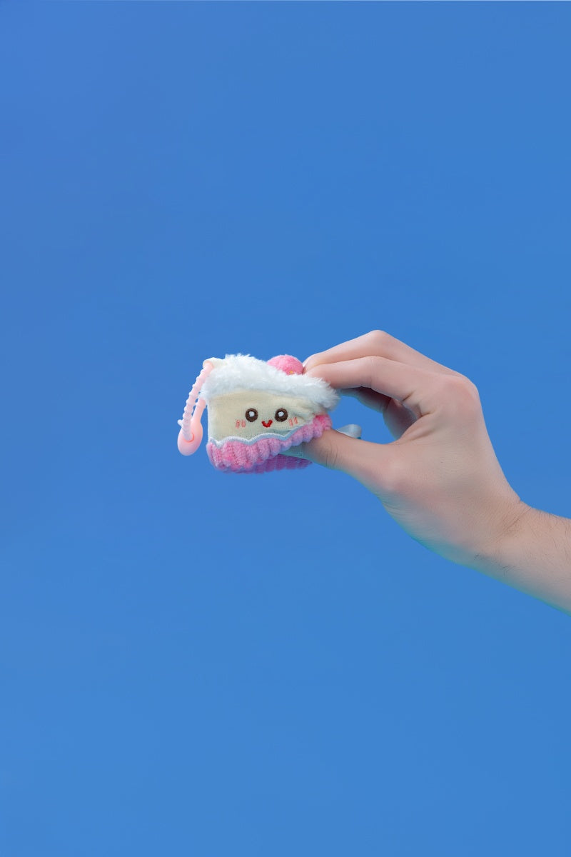 Berry Fluffy Mini | Cake